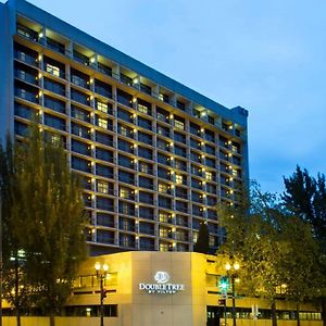 Doubletree By Hilton Portland